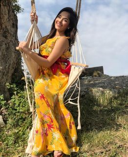 Jannat Zubair Rahmani feet photo 1