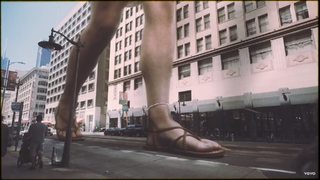 Lana Del Rey feet photo thumbnail