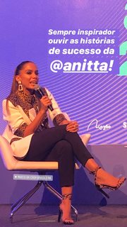 Anitta feet photo thumbnail