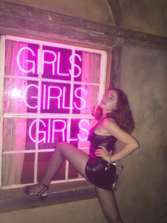 Rachel Sennott feet photo 4