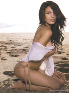 Nadine Velazquez feet photo 5