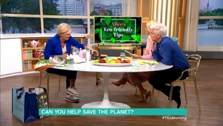 Holly Willoughby feet photo thumbnail