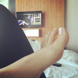 Natalia Mogollon feet photo thumbnail
