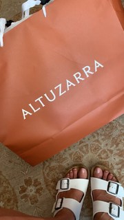 Heidi Klum feet photo thumbnail