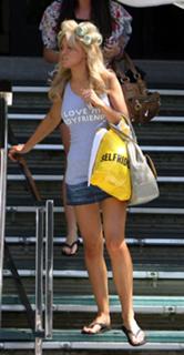 Abbey Clancy feet photo thumbnail