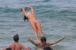 Nina Dobrev feet photo thumbnail