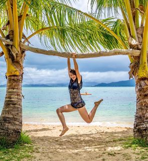 Jenna Ezarik feet photo thumbnail