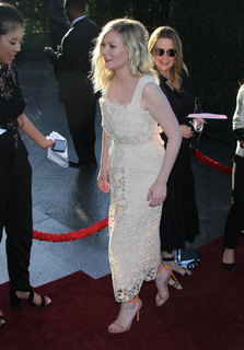 Kirsten Dunst feet photo thumbnail
