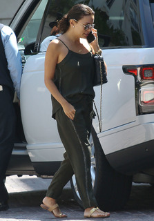 Eva Longoria feet photo thumbnail