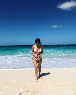 Becky G feet photo thumbnail