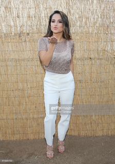 Becky G feet photo thumbnail