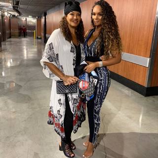 Evelyn Lozada feet photo thumbnail