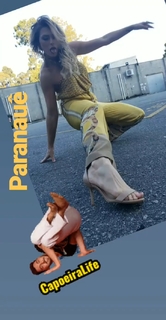 Lívia Andrade feet photo thumbnail