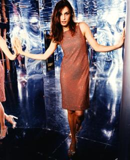 Famke Janssen feet photo thumbnail