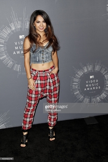 Becky G feet photo thumbnail