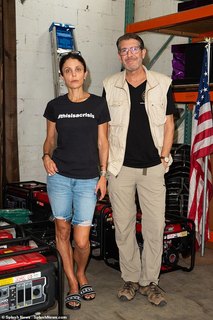 Bethenny Frankel feet photo thumbnail