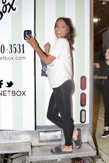Christina Milian feet photo thumbnail