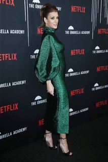 Kate Walsh feet photo thumbnail