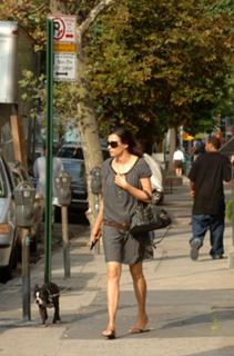 Famke Janssen feet photo thumbnail