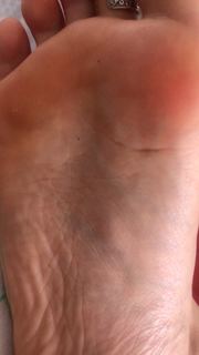Alaine Crissiê feet photo thumbnail