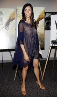 Famke Janssen feet photo thumbnail