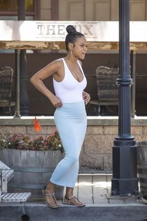 Christina Milian feet photo thumbnail