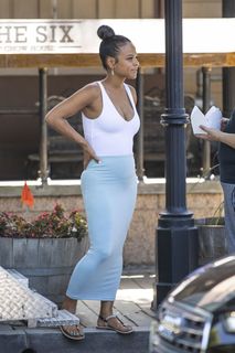 Christina Milian feet photo thumbnail