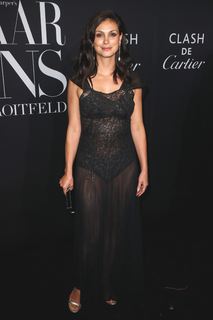 Morena Baccarin feet photo thumbnail