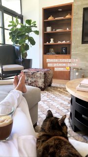 Lea Michele feet photo thumbnail