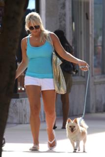Brooke Hogan feet photo thumbnail