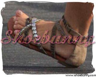 Sophia Bush feet photo thumbnail
