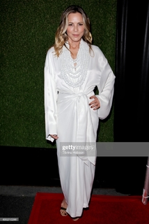 Maria Bello feet photo thumbnail