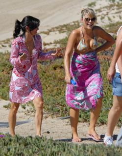 Busy Philipps feet photo thumbnail