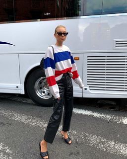Elsa Hosk feet photo thumbnail