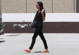 Megan Fox feet photo thumbnail