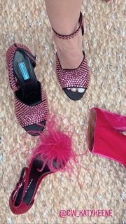 Lucy Hale feet photo thumbnail