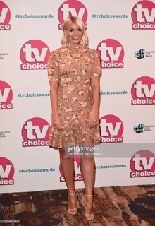 Holly Willoughby feet photo thumbnail