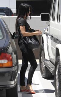 Megan Fox feet photo thumbnail