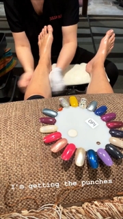 Jenna Ezarik feet photo thumbnail