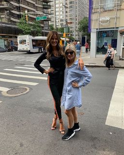 Kelly Bensimon feet photo thumbnail