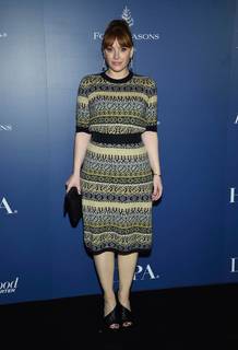Bryce Dallas Howard feet photo thumbnail