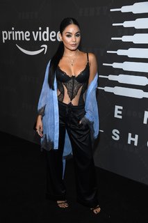 Vanessa Hudgens feet photo thumbnail