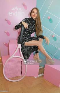 Xenia Tchoumitcheva feet photo thumbnail