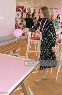 Xenia Tchoumitcheva feet photo thumbnail