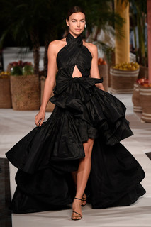 Irina Shayk feet photo thumbnail
