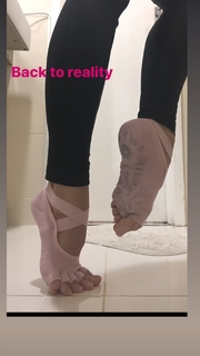 Franciely Freduzeski feet photo thumbnail