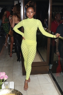 Karrueche Tran feet photo thumbnail
