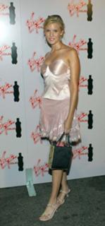Maggie Grace feet photo thumbnail