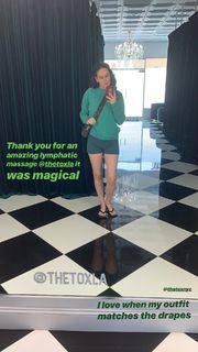 Rumer Willis feet photo thumbnail