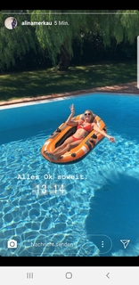 Alina Merkau feet photo thumbnail